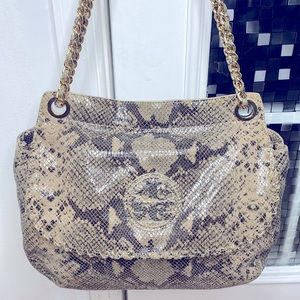 🤩 Tory Burch gray creme snakeskin leather large shoulder bag gorgeous 🤩